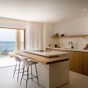 FRONT LINE APARTMENT IN PORTIXOL WITH GREAT TERRACE