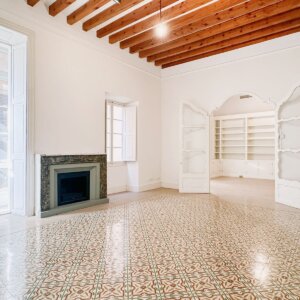 Elegant and luxurious Planta Noble for sale in the old town of Palma, in the exclusive area of Calatrava.