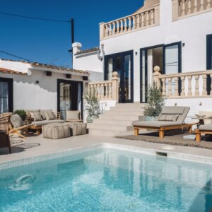 TRADITIONAL TOWNHOUSE WITH A PRIVATE POOL, SON ESPANYOLET