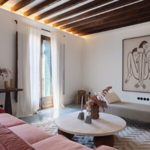 Gorgeous Duplex Penthouse with roof top terrace in Old Town Gorgeous Duplex Penthouse with roof top terrace in Old Town