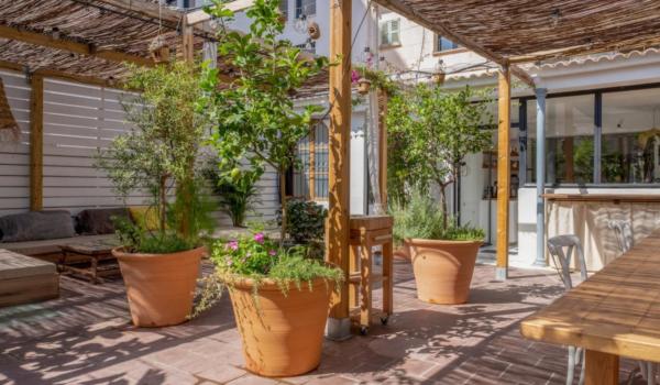 a-large-townhouse-with-garden-terrace-and-garage-for-sale-in-pere-garau-palma.32_l