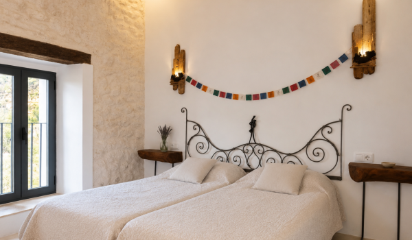 authentic-tramuntana-retreat-with-holiday-license-for-sale-biniarraitx.1_l