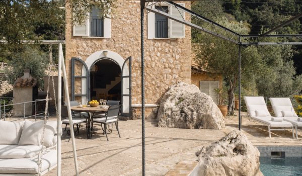 authentic-tramuntana-retreat-with-holiday-license-for-sale-biniarraitx.4_l