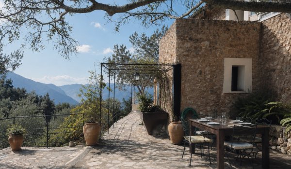 authentic-tramuntana-retreat-with-holiday-license-for-sale-biniarraitx.5_l