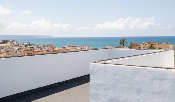 bright-penthouse-with-spacious-terrace-by-the-sea-for-sale-molinar.1_l