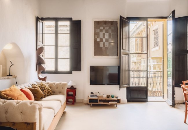 charming-home-in-the-heart-of-the-old-town-for-sale-palma-de-mallorca.9_l