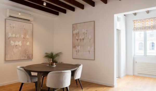 duplex-penthouse-full-of-character-with-two-terraces-in-santa-catalina-palma.40_l