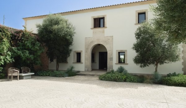 exeptional-finca-with-swimming-pool-and-complete-privacy-for-sale-llucmajor.8_l