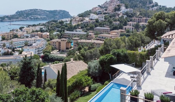 luxury-villa-with-sea-views-in-puerto-de-andratx.22_l