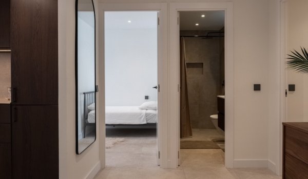 renovated-apartment-with-exeptional-large-terrace-near-the-sea-for-sale-palma.6_l